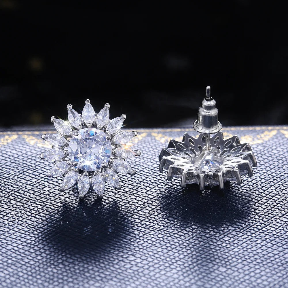 Wick Flower Silver Studs
