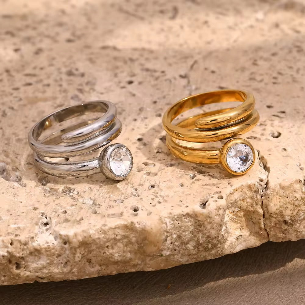 Gold Loopy Diamond Ring