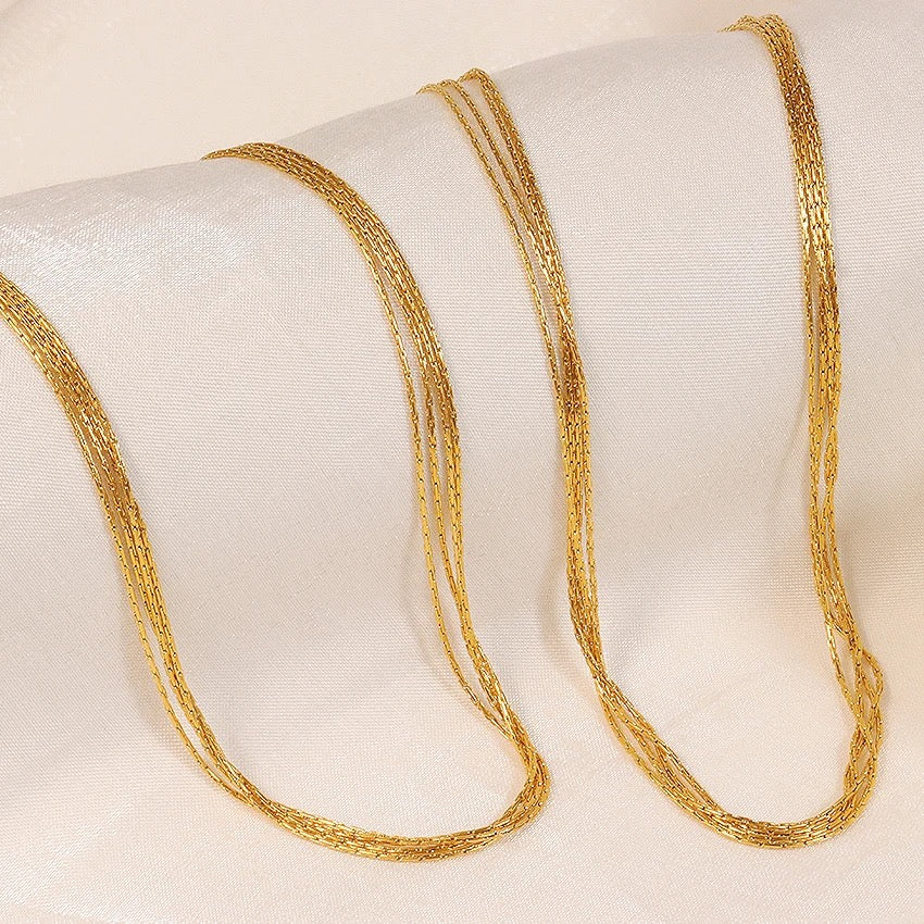 Multilayer Sizzling Gold Choker