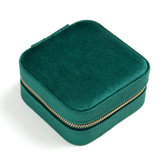 Emerald Luxe Velvet Case