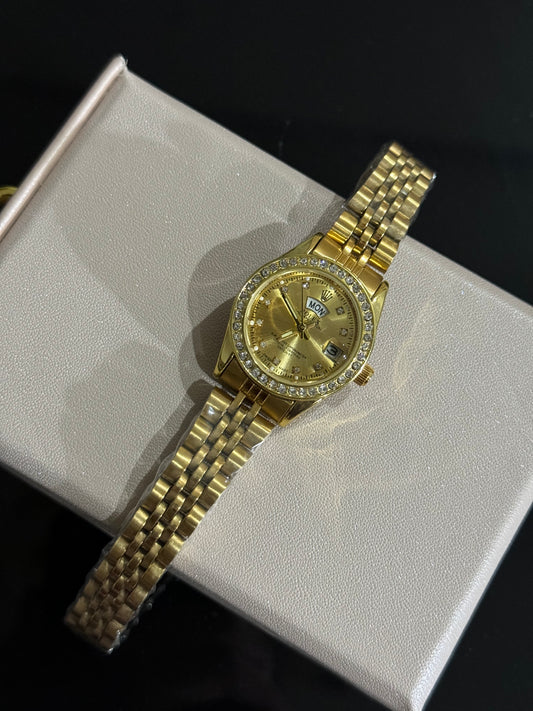Gold Luxe Watch 4126W