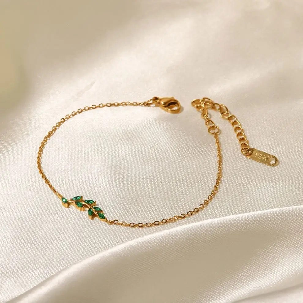 Green Dainty Branch Bracelet