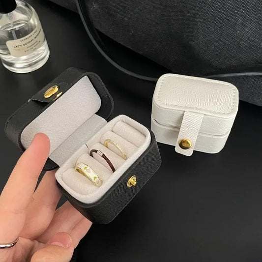 Mini Ring Case