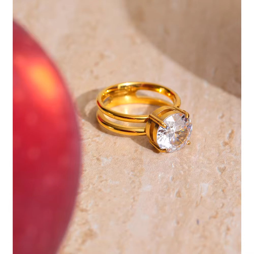 Round cut Layered Ring