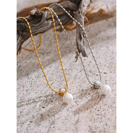 Opal With Pearl Necklace