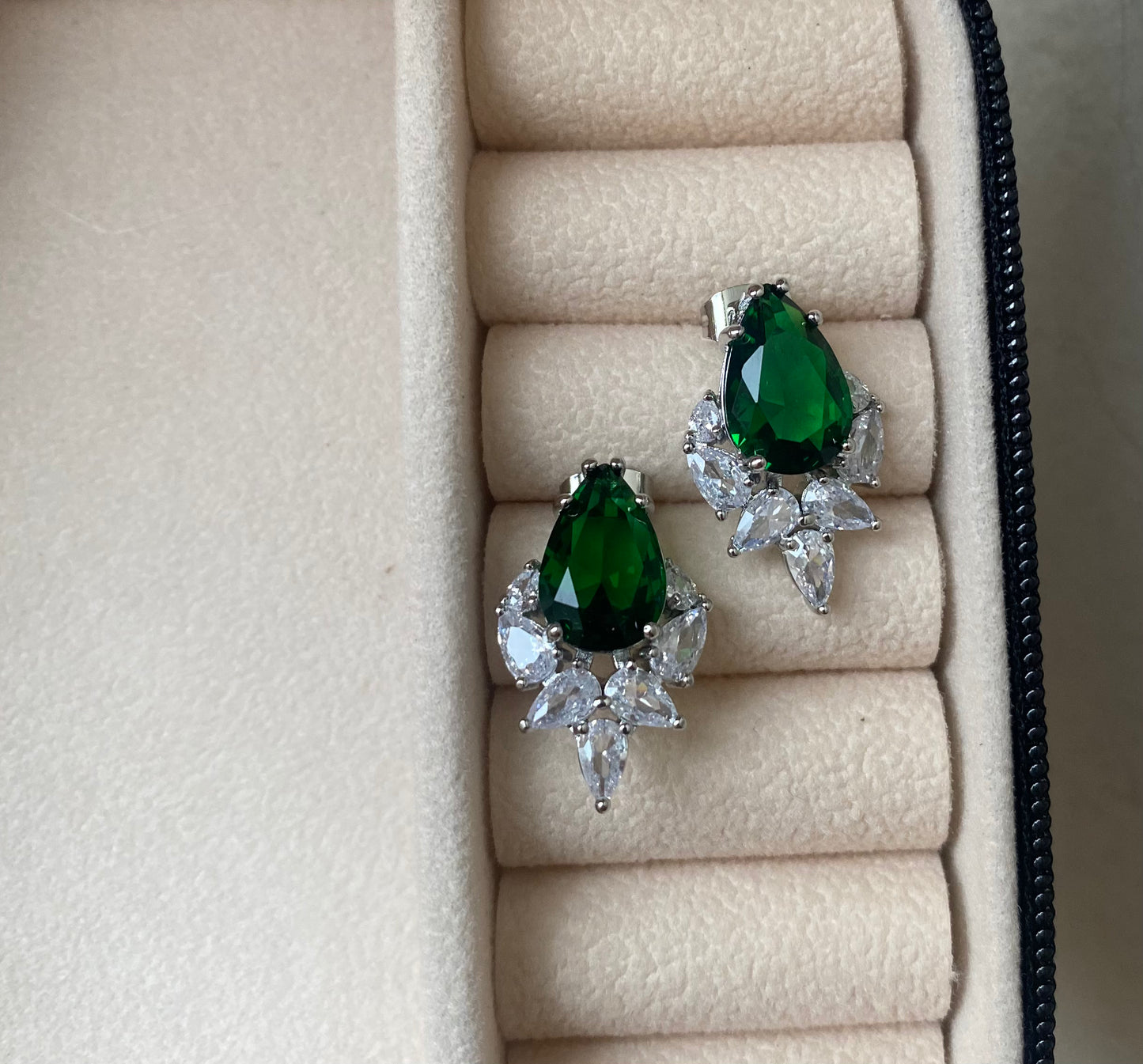 Emerald Pearcut Studs