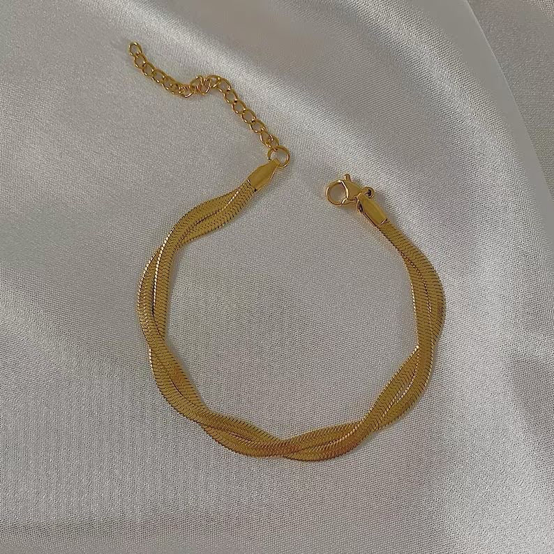 Interwined Gold Bracelet