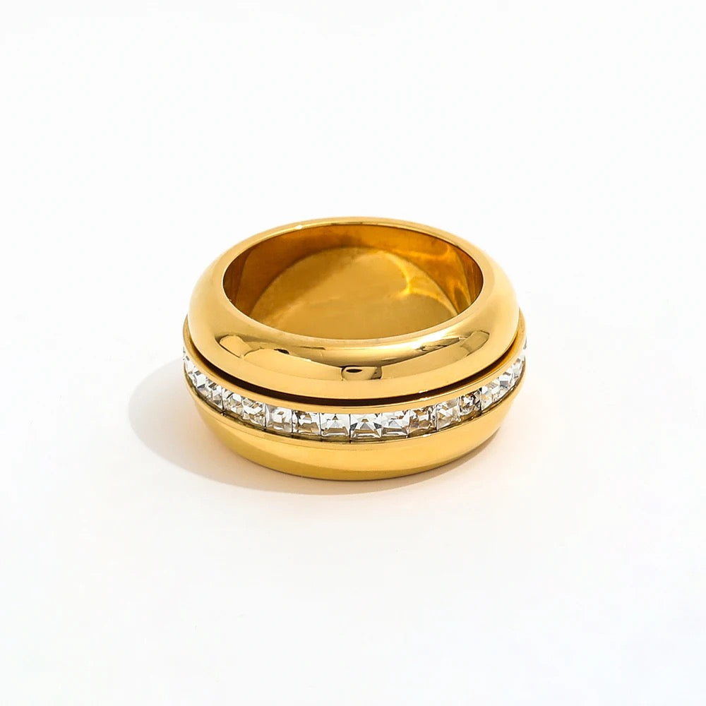 Rotatable Zircon Gold Ring