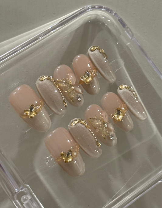N29 Gold Jelly Butterfly Nails Set