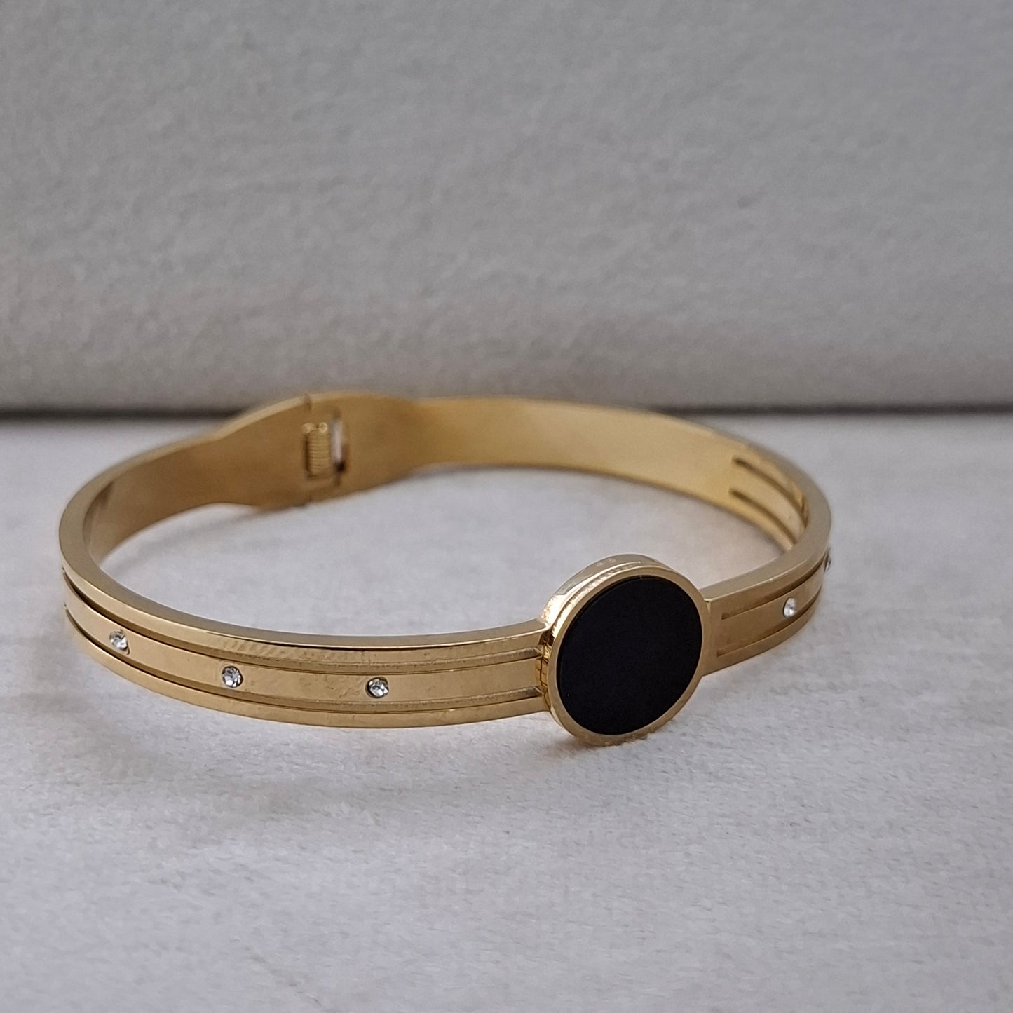 Gold-Black Circular Bangle