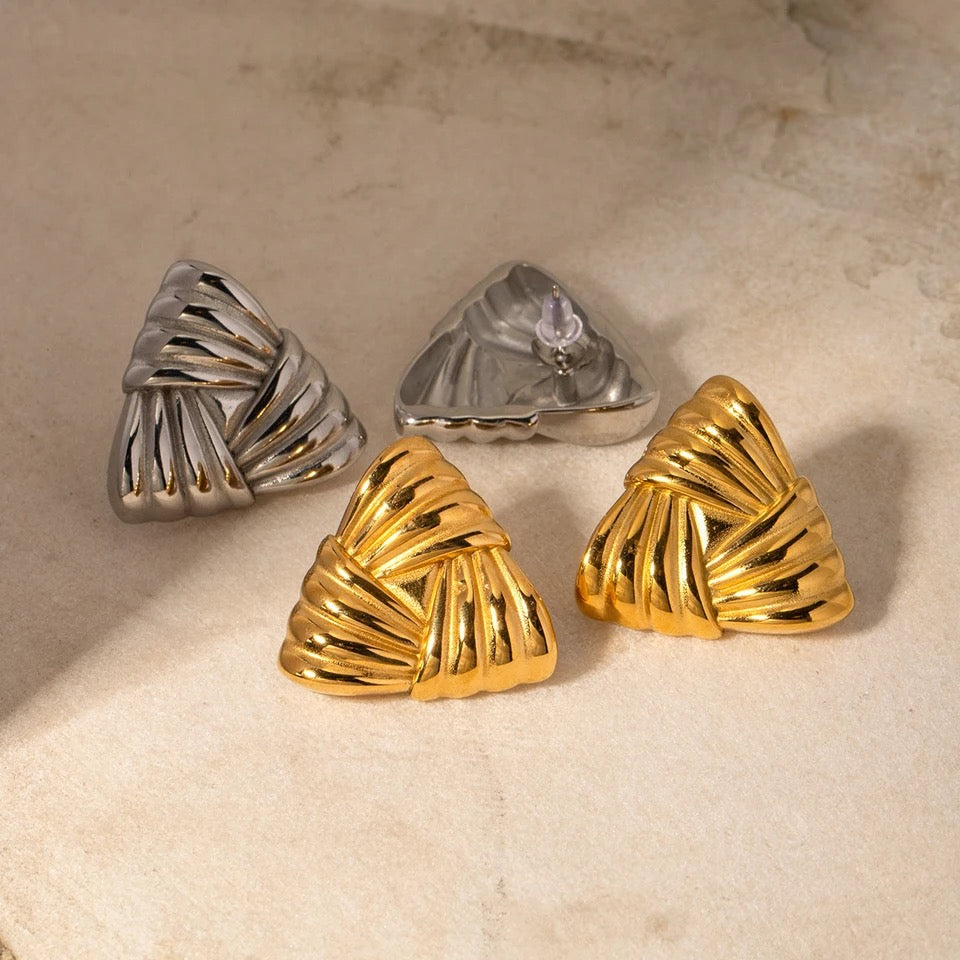 Ribbed Triangle Studs