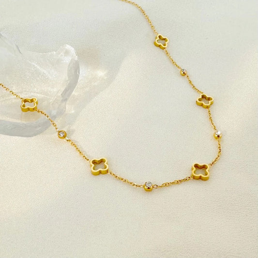 Dainty Hollow Clover Necklace