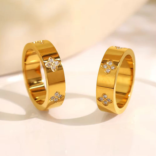 Cleo Ring