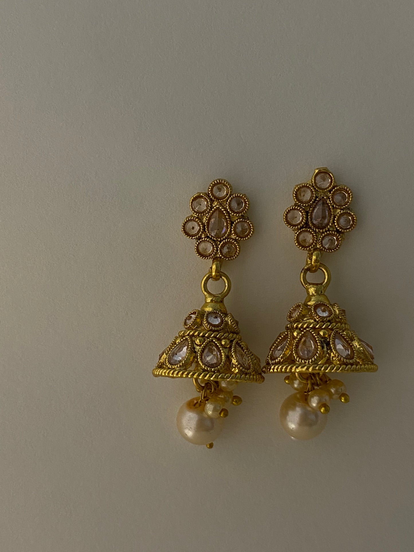 Kundan Pearl Jhumky