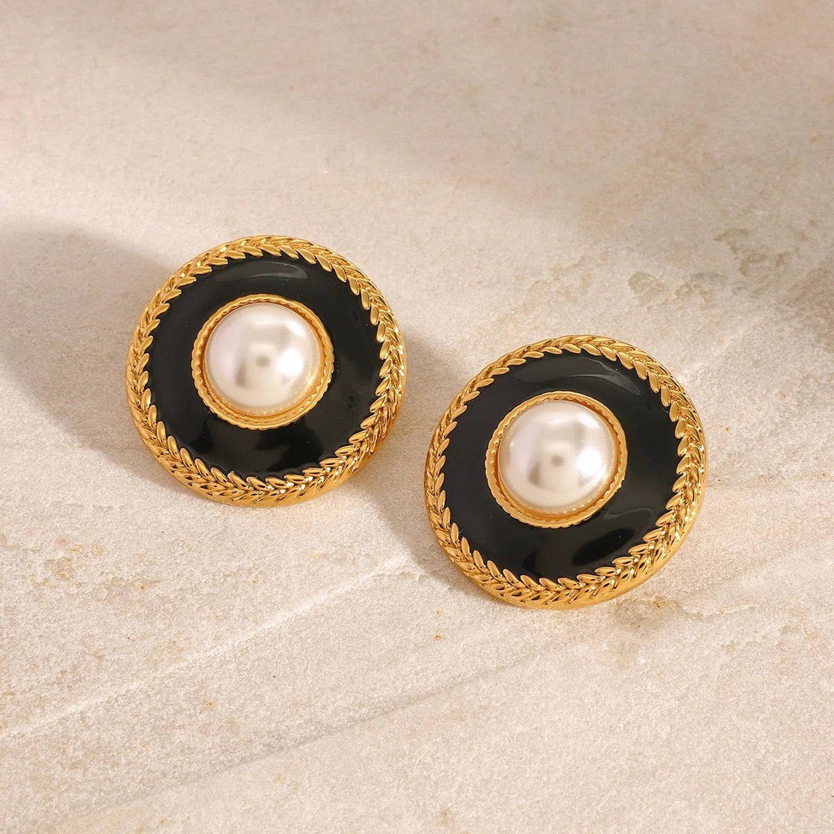 Black Oil Drip Circle Studs