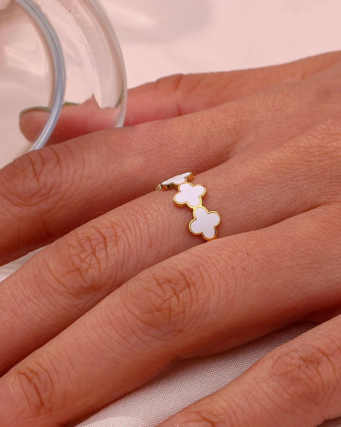 White Mini Clover Ring