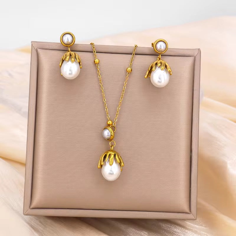 Pearlfire Gold Set