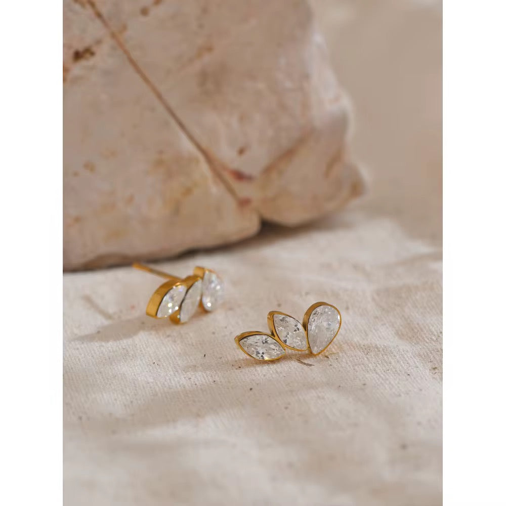 Dreamy Mist Studs