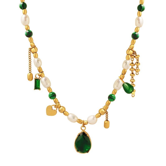 Emerald Luxe Pearl Necklace