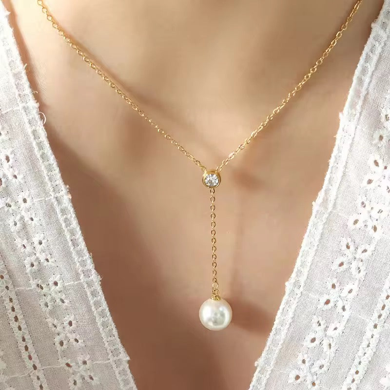 One Tile Pearl Necklace