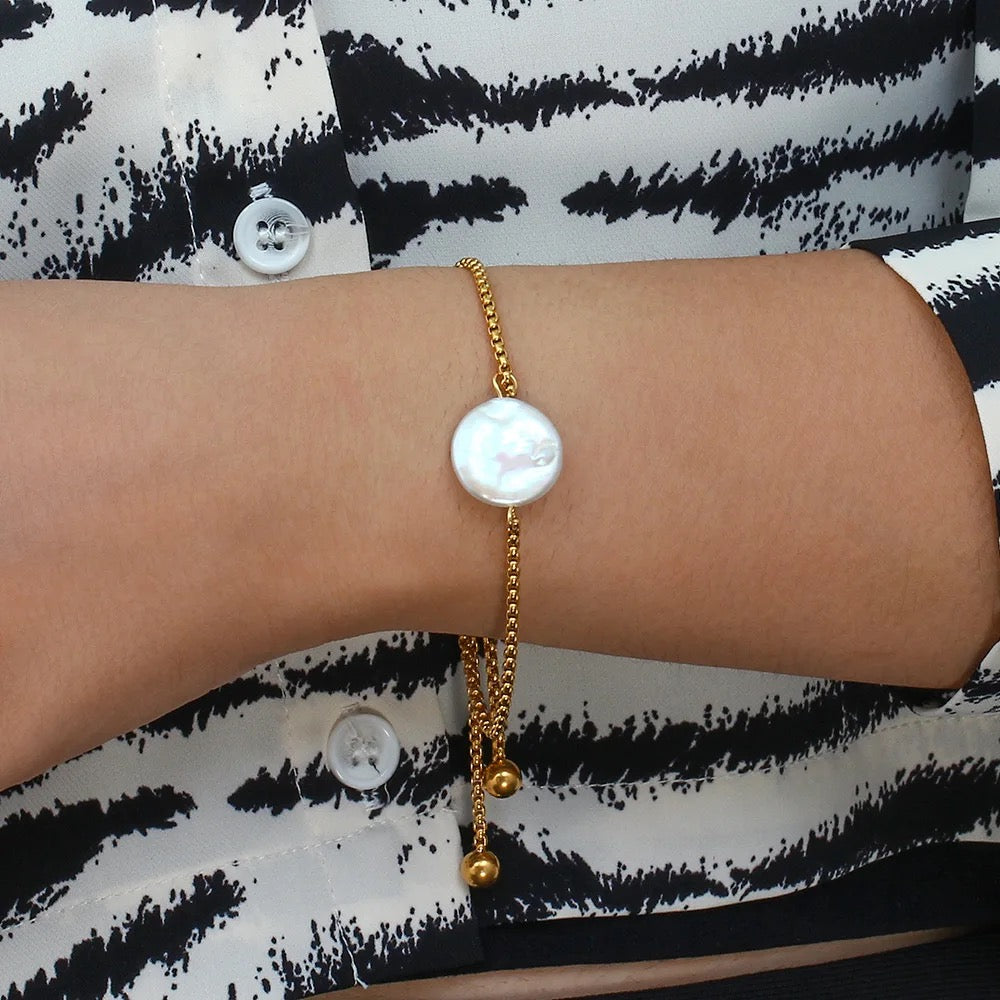 Pressed Pearl bracelet