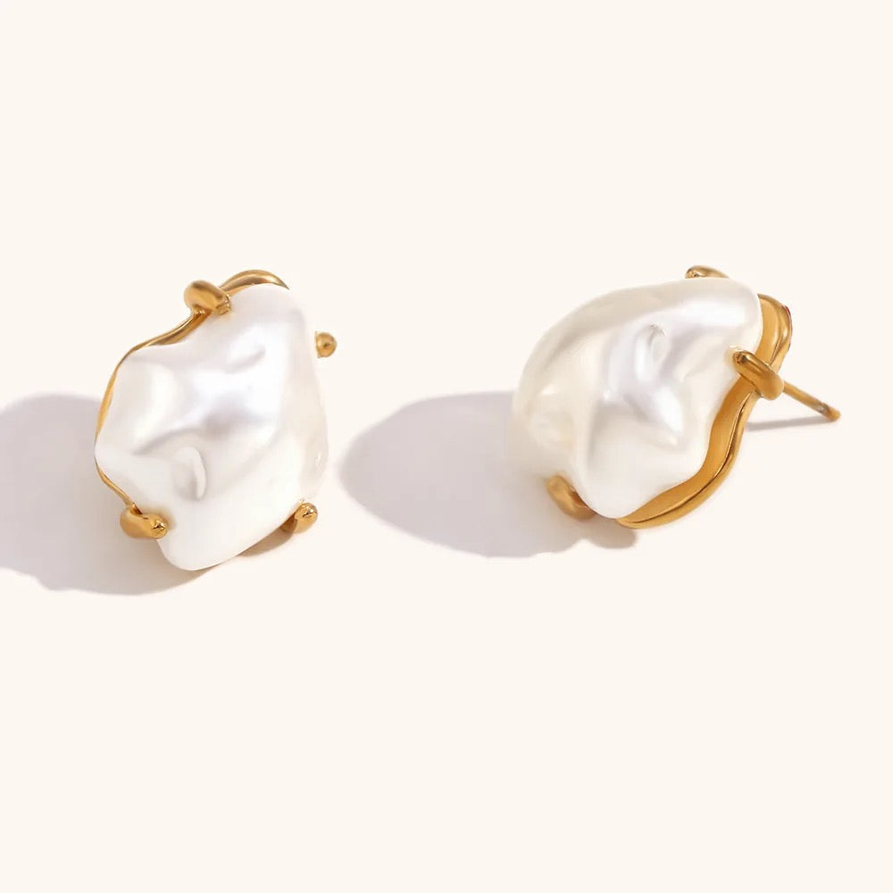 Satin Pearl Studs