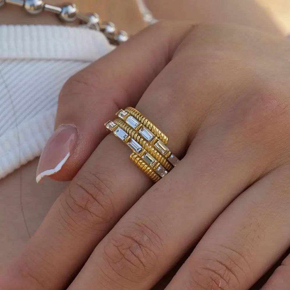 Diamente Layered Gold Ring