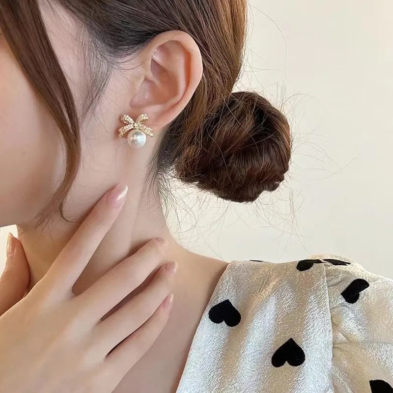 Bowknot Pearl Gold Studs