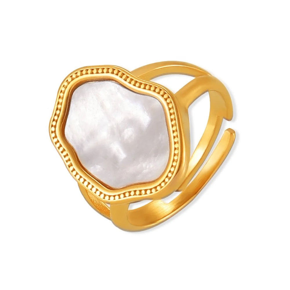 Shell Frizi Ring (Adjustable size)