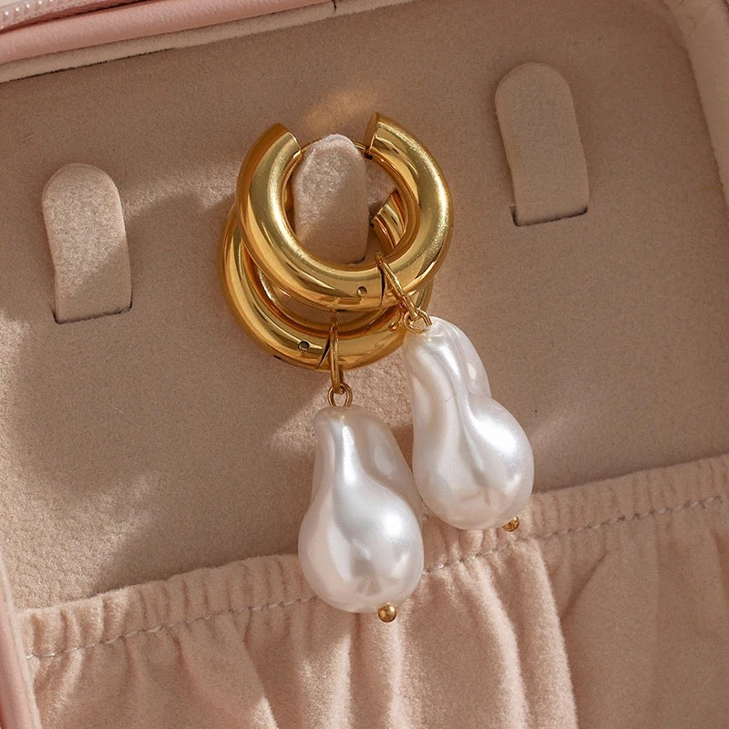 Diya Pearl Hoops