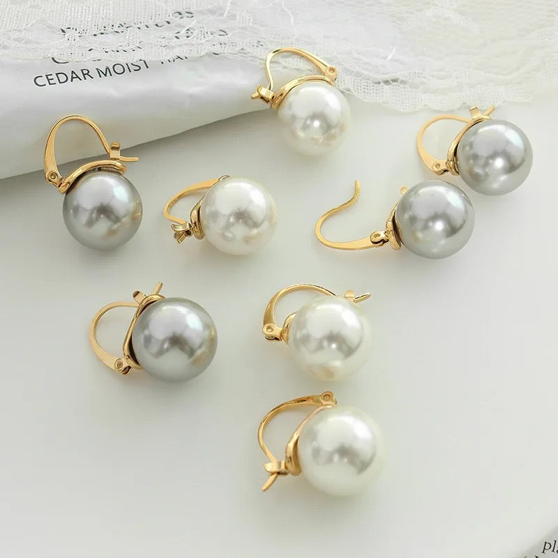 Sydney Pearl Hoops