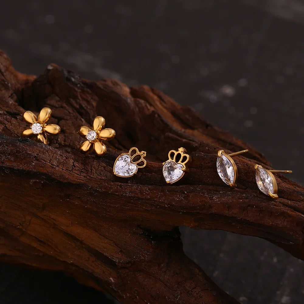 A01 Dainty Studs Pack