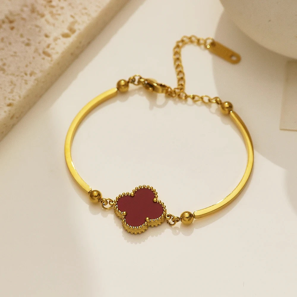 Single Clover Bangle