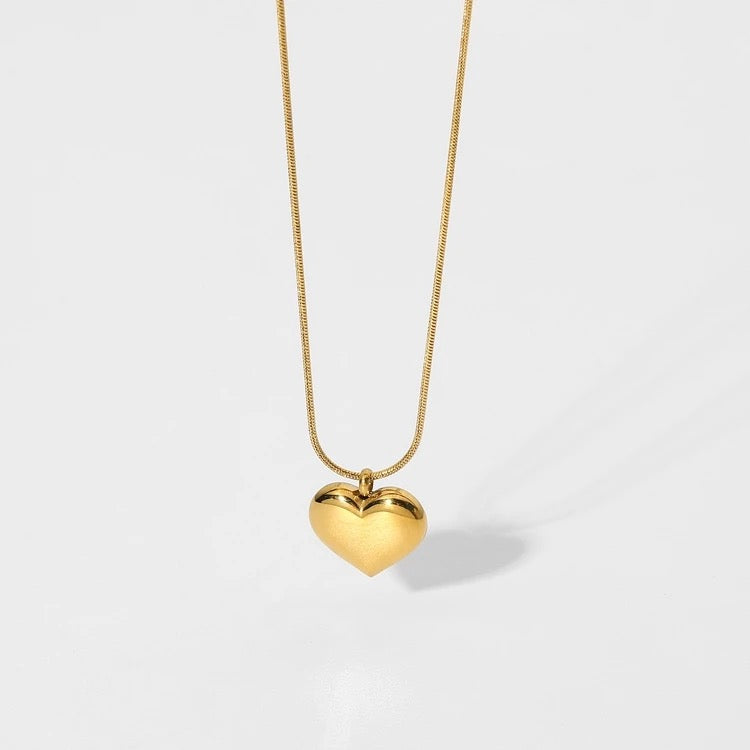 Flat Heart Necklace