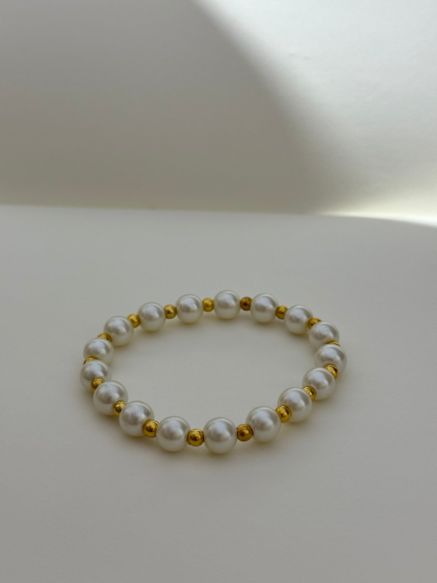 Pearl with gold beads Handmade Bracelet