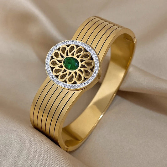 Green Flower Gold Bangle