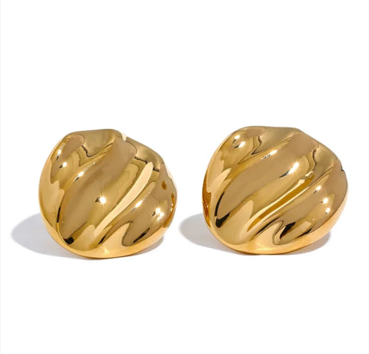 Wave Gold Studs