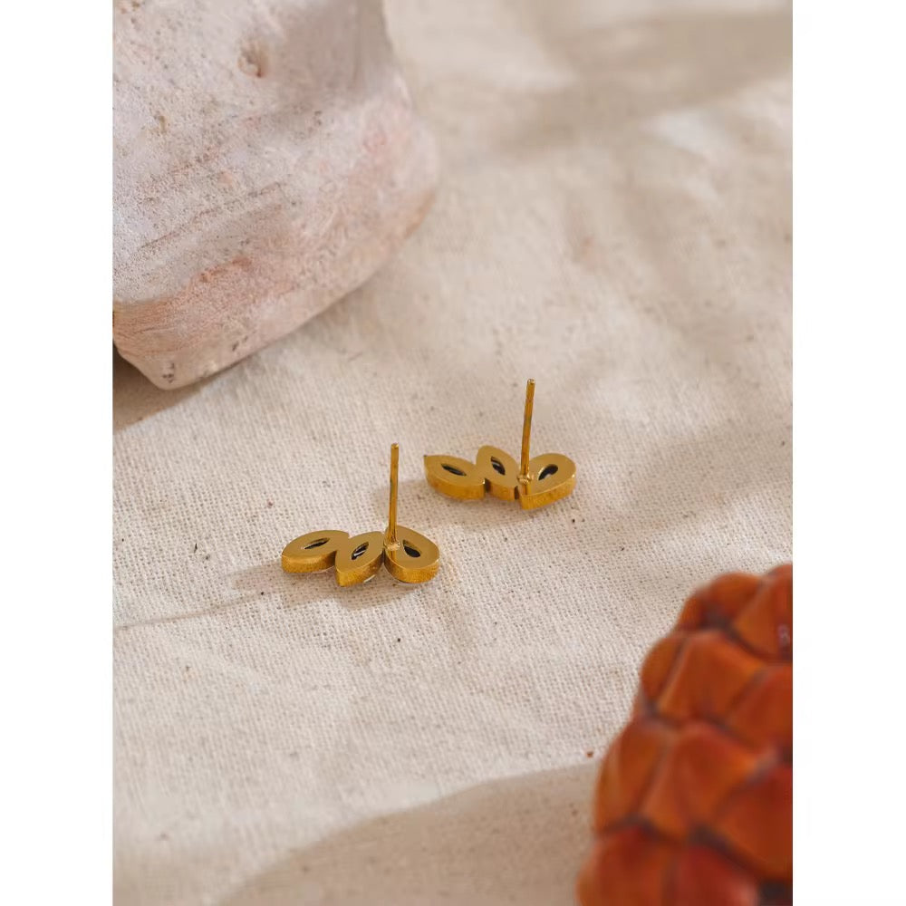 Dreamy Mist Studs
