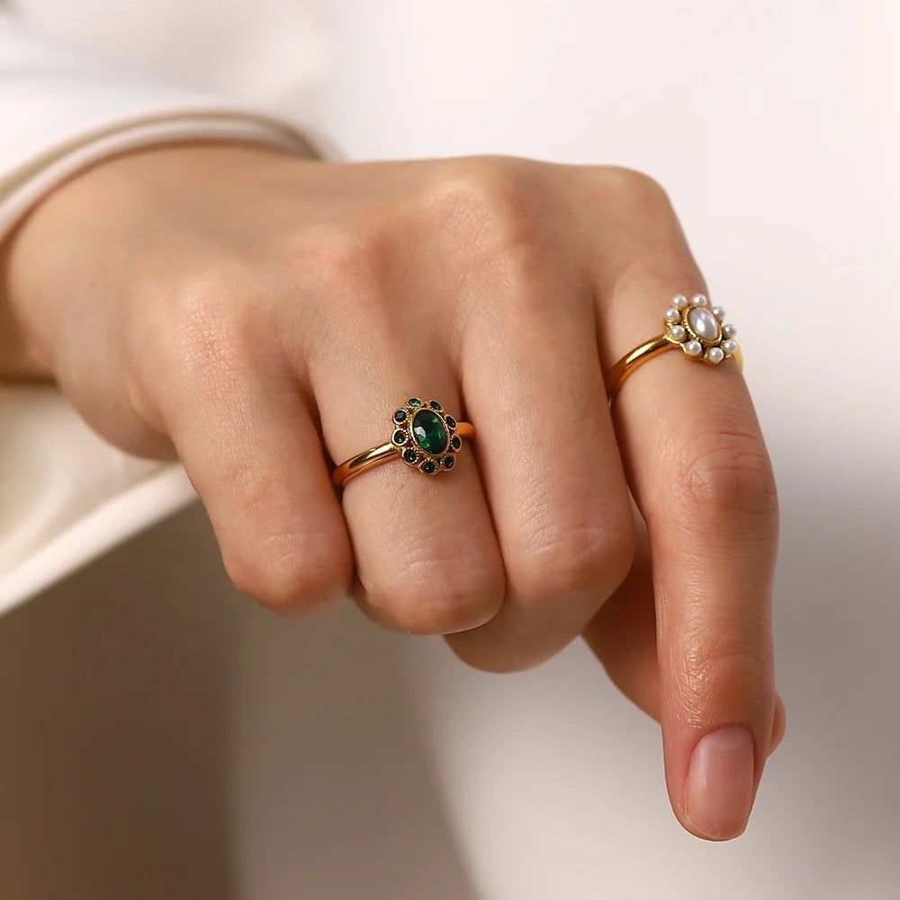 Pearly Wisteria Ring (white pearls)