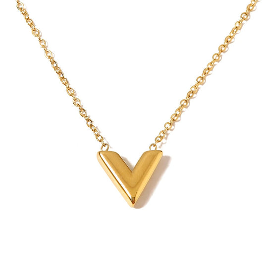 LUXURY V NECKLACE