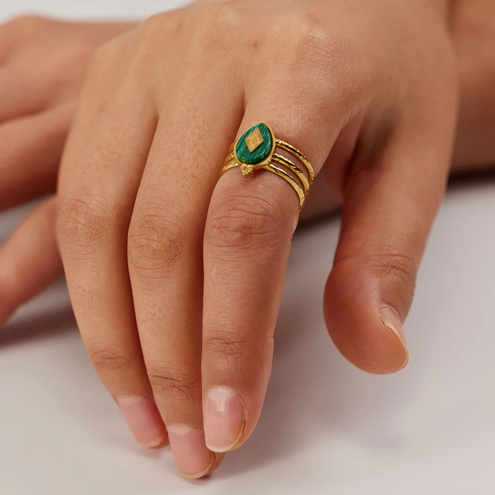 Naevia Green Ring