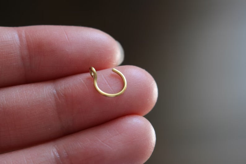 18k Fake Nose Ring (for non-pierced nose)