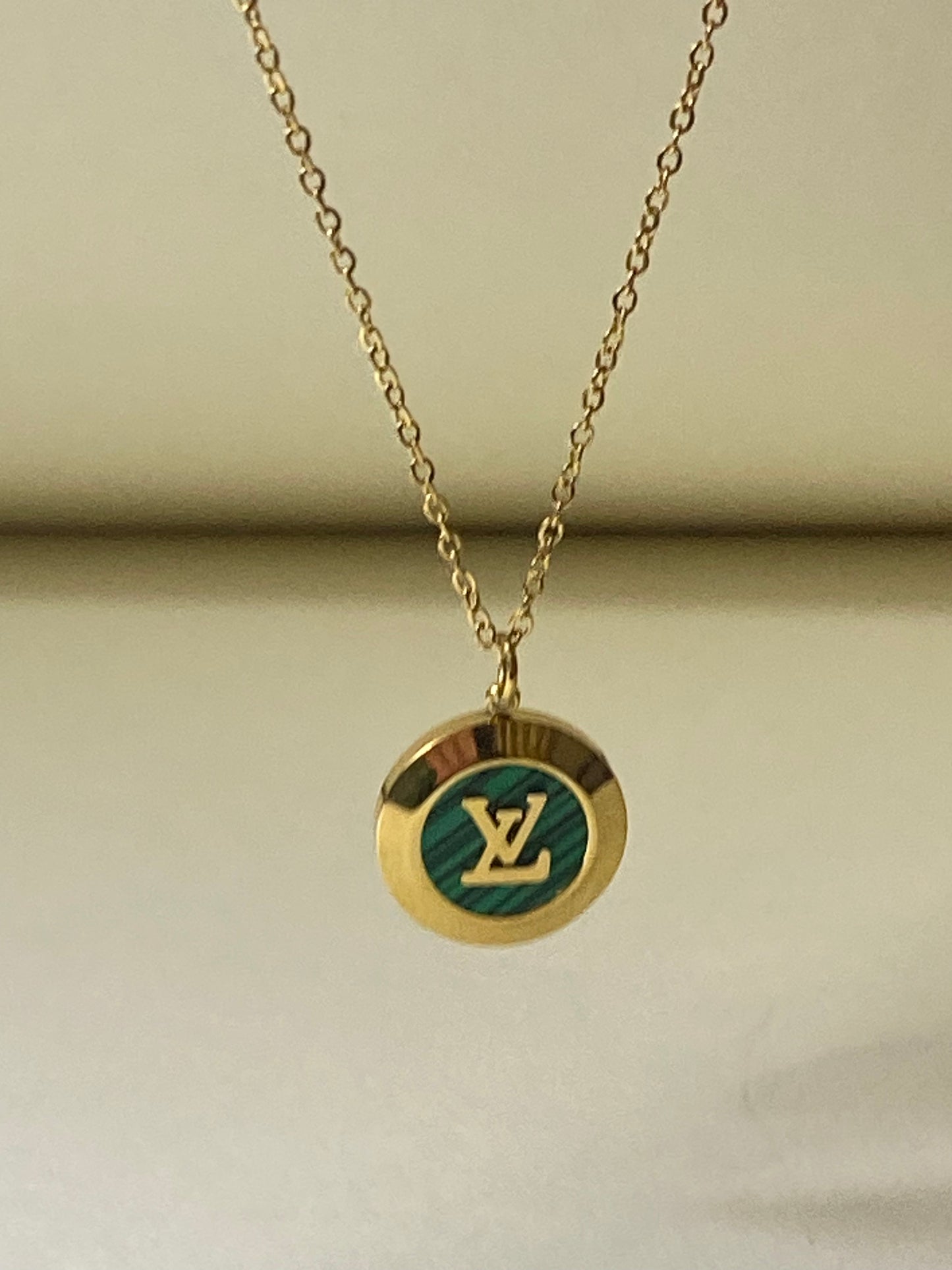 Emerald LV Round Necklace