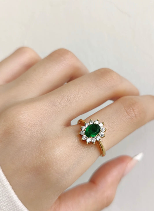 Nissa Green Ring