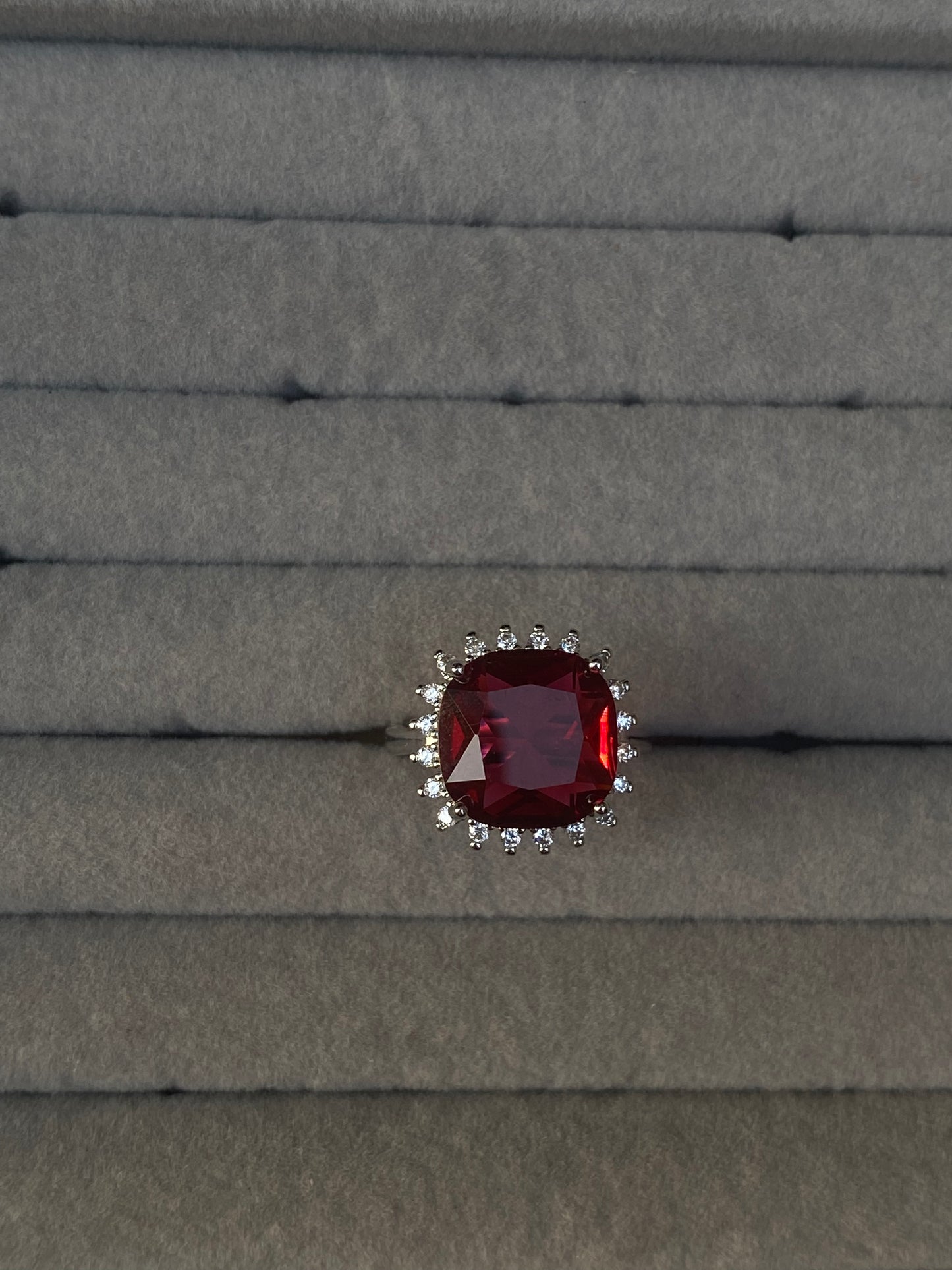 Ruby dangle Ring