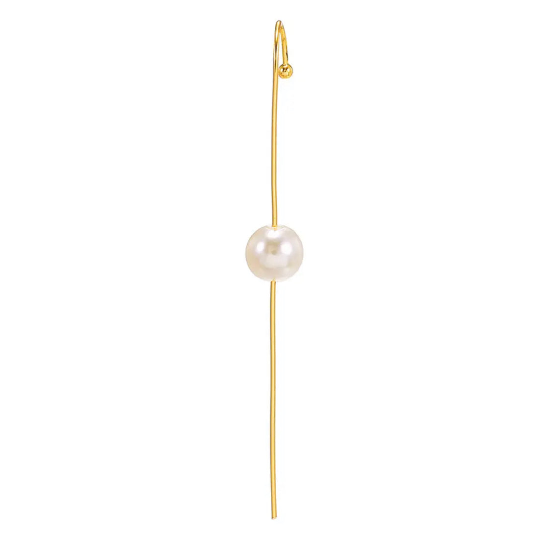 Pearl Diagonal Stud