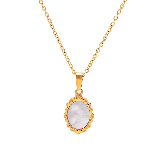 Mother of Pearl Necklaceo