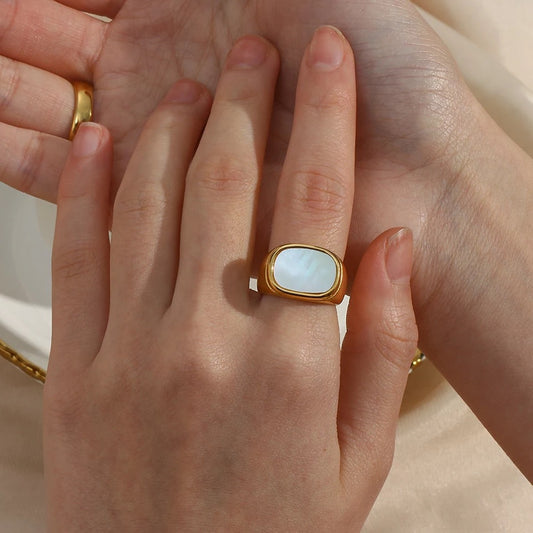 Natural Shell Gold Ring