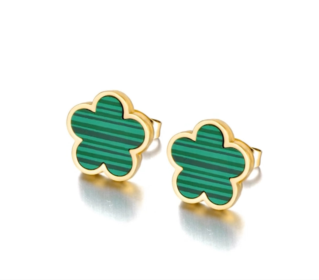 Mini Emerald Flower Studs