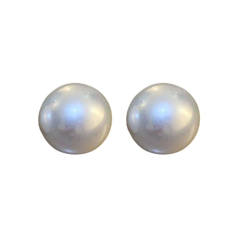 Clara Pearl Studs